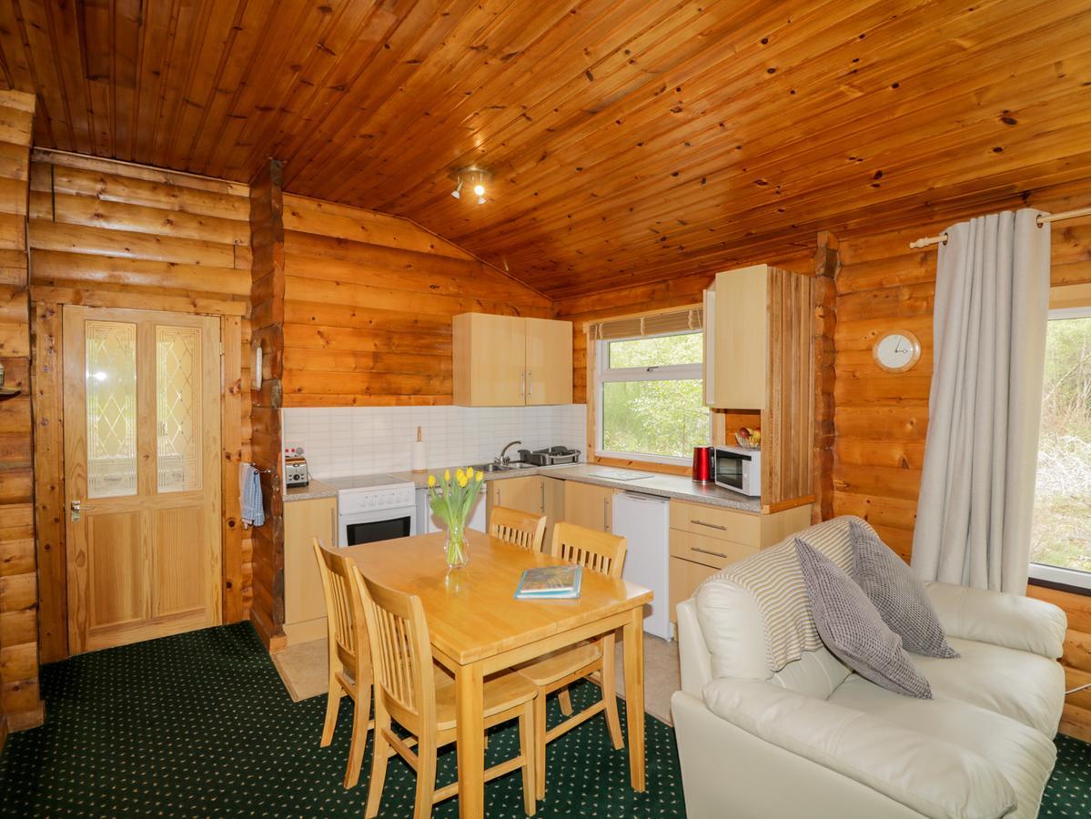 Eagle Lodge Strathpeffer Luaran gambar